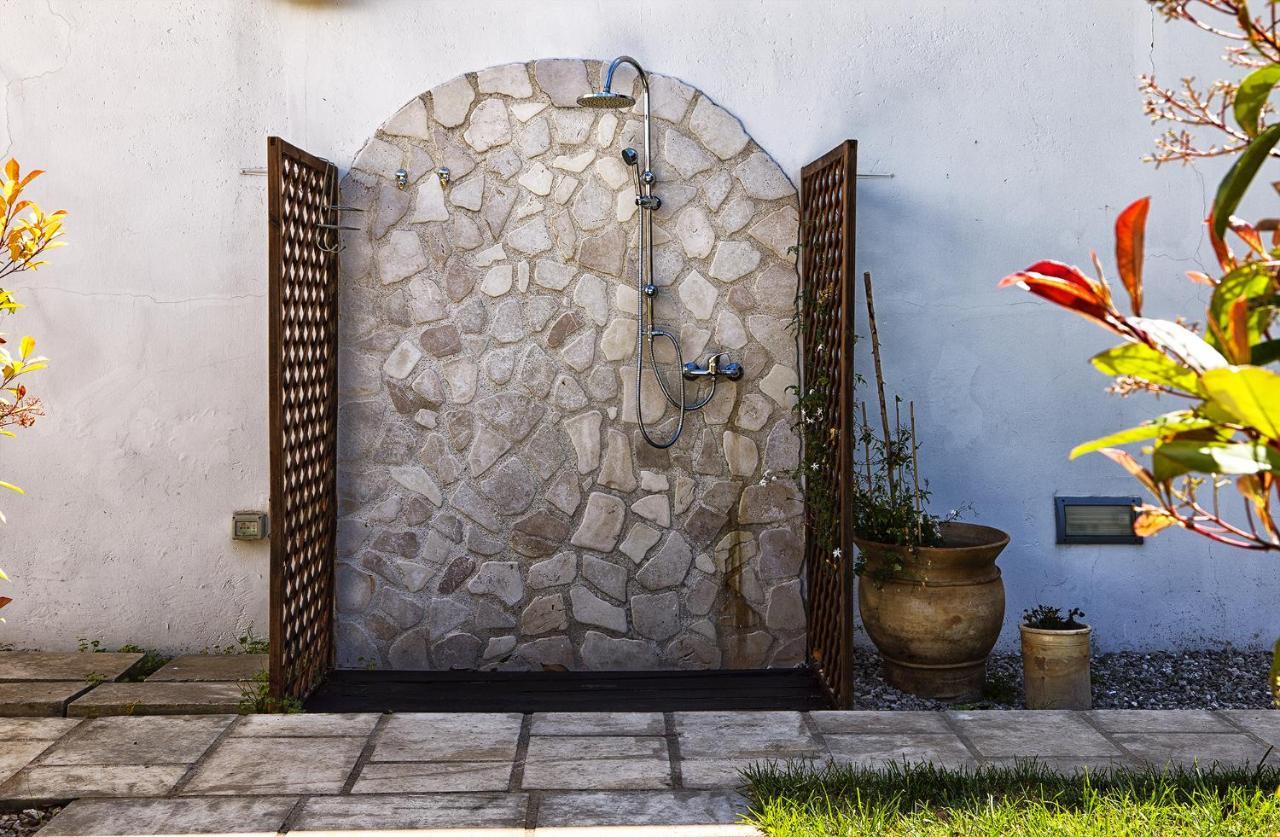 Il Giardino Di Flora Con Piscina Otel Lecce Dış mekan fotoğraf